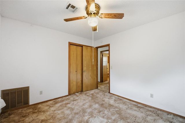 20301 SE 37th Street, Harrah, OK 73045