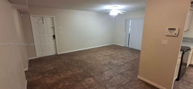 1276 SW 113th Ter 104, Pembroke Pines, FL 33025