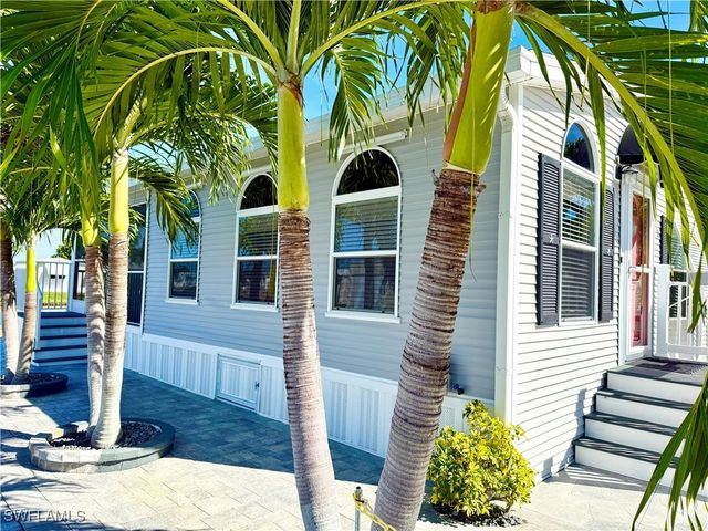 504 Cheetah DR 504, Naples, FL 34114