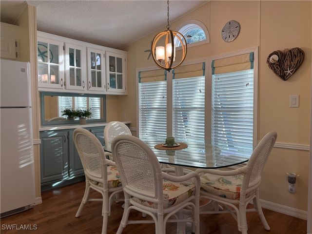 504 Cheetah DR 504, Naples, FL 34114