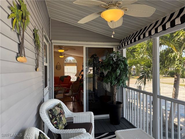 504 Cheetah DR 504, Naples, FL 34114