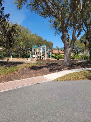 348 San Nicolas Way, St Augustine, FL 32080