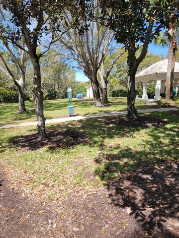 348 San Nicolas Way, St Augustine, FL 32080