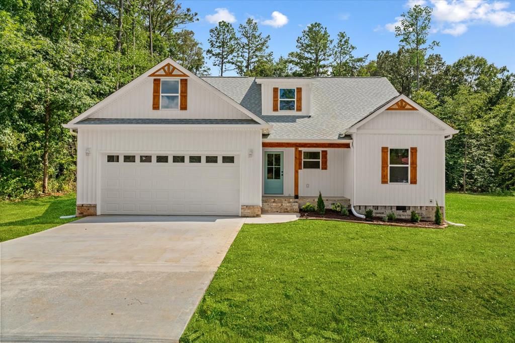 498 Wildwood Drive, Chatsworth, GA 30705
