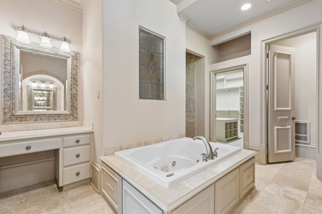 3075 Whispering Oaks Drive, Highland Village, TX 75077