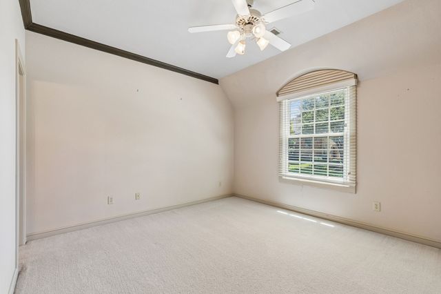 3075 Whispering Oaks Drive, Highland Village, TX 75077