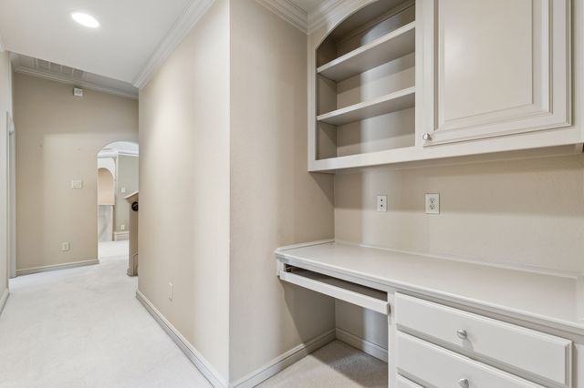 3075 Whispering Oaks Drive, Highland Village, TX 75077