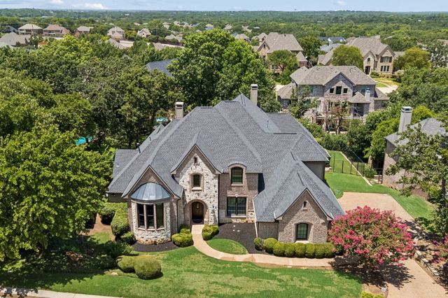 3075 Whispering Oaks Drive, Highland Village, TX 75077