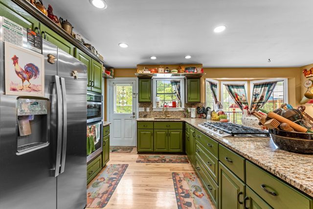 1313 Stayton Rd, Cumberland Furnace, TN 37051