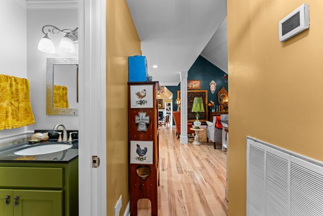 1313 Stayton Rd, Cumberland Furnace, TN 37051