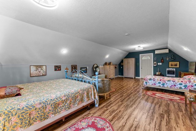 1313 Stayton Rd, Cumberland Furnace, TN 37051