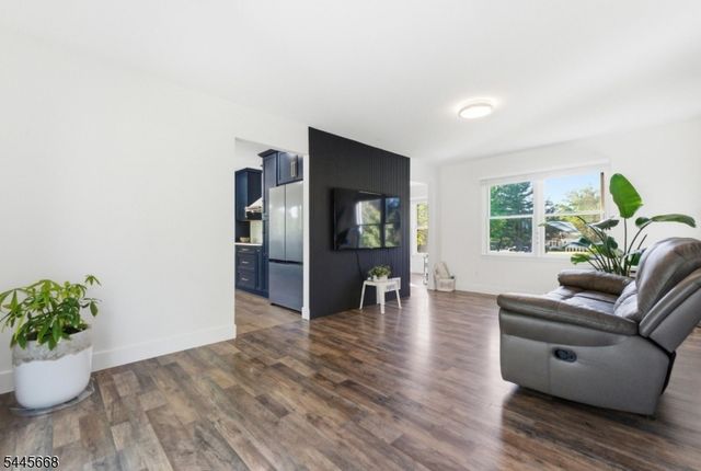 7 Smith Branch Rd, Readington Twp., NJ 08889