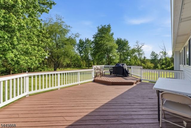 7 Smith Branch Rd, Readington Twp., NJ 08889
