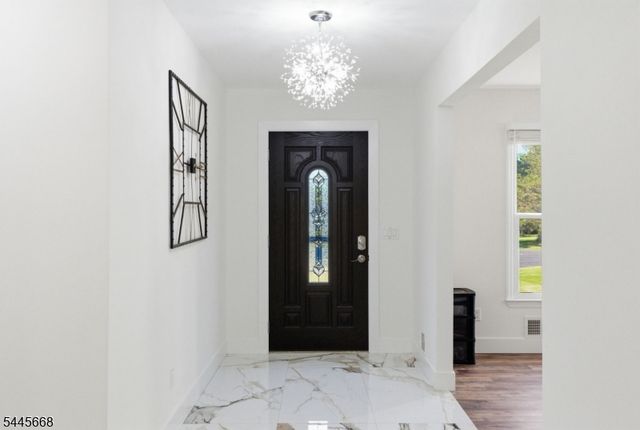 7 Smith Branch Rd, Readington Twp., NJ 08889