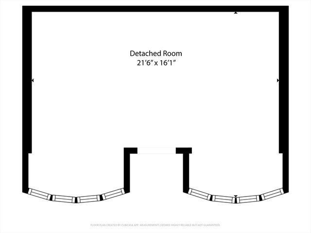 31 Wordsworth St, Boston, MA 02128