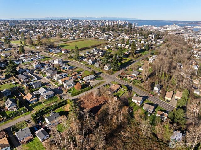 3561 E N Street, Tacoma, WA 98404