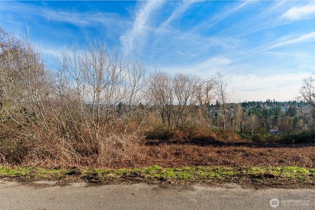 3561 E N Street, Tacoma, WA 98404