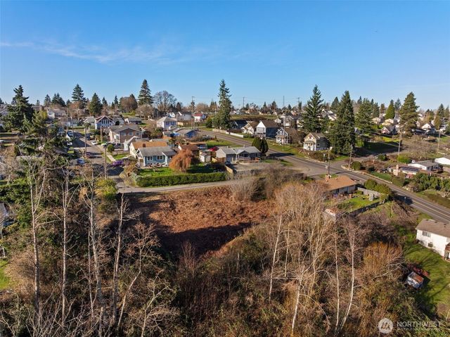 3561 E N Street, Tacoma, WA 98404