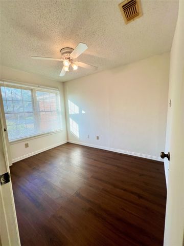 3211 Kildeer Trail, Grand Prairie, TX 75052