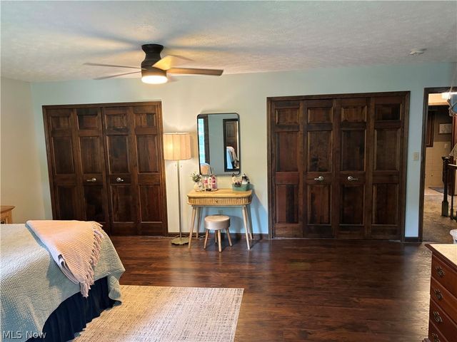2166 Dow Drive, Akron, OH 44313