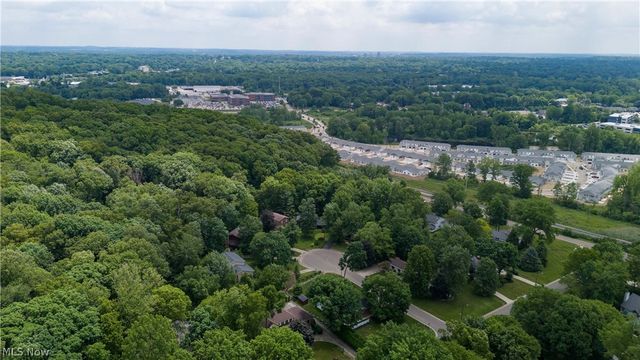 2166 Dow Drive, Akron, OH 44313