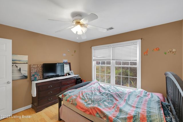 10600 Hickory Grove Dr, Louisville, KY 40291