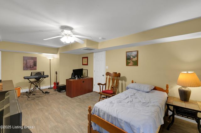 10600 Hickory Grove Dr, Louisville, KY 40291