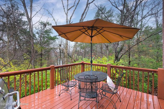 10600 Hickory Grove Dr, Louisville, KY 40291