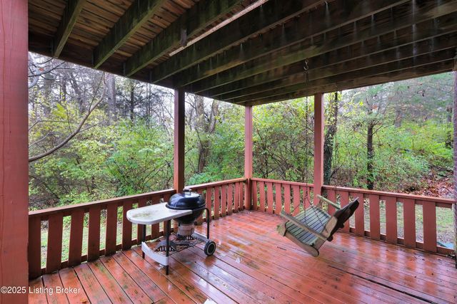 10600 Hickory Grove Dr, Louisville, KY 40291