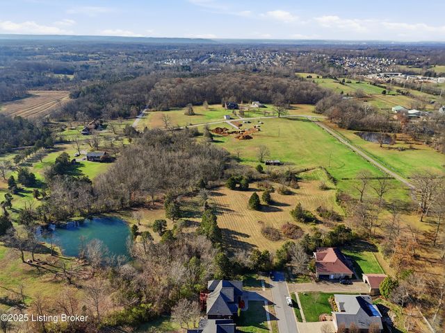 10600 Hickory Grove Dr, Louisville, KY 40291