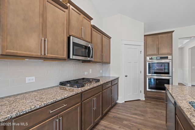 261 Twisted Pine Drive, Aberdeen, NC 28315