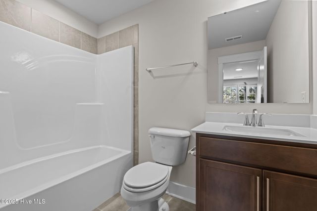 261 Twisted Pine Drive, Aberdeen, NC 28315