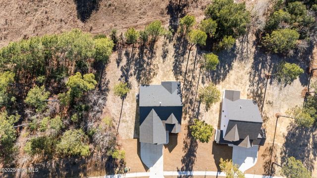 261 Twisted Pine Drive, Aberdeen, NC 28315