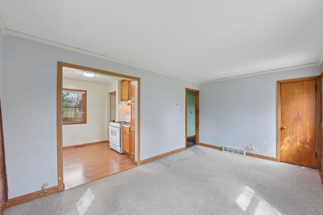 8300 Clinton Avenue S, Bloomington, MN 55420