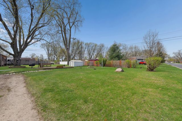 8300 Clinton Avenue S, Bloomington, MN 55420