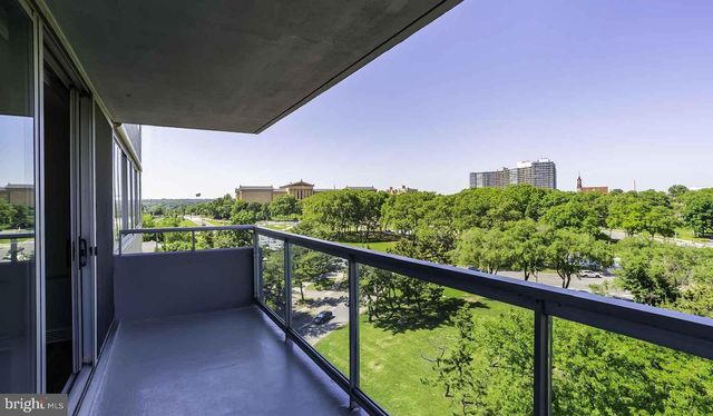 2200 BENJAMIN FRANKLIN PKWY #1B-E0706, Philadelphia, PA 19130