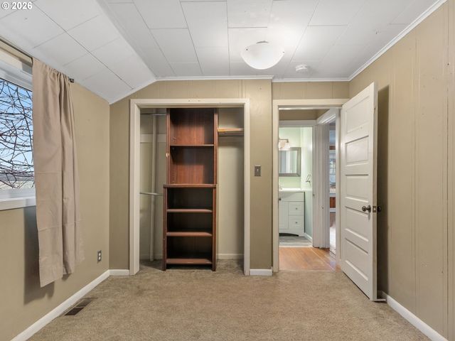 809 GLASGOW Ave, Astoria, OR 97103