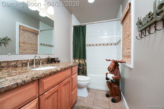 19150 Rainbow Drive, Lathrup Village, MI 48076