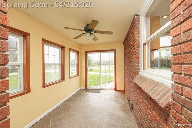 19150 Rainbow Drive, Lathrup Village, MI 48076