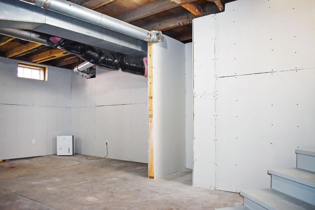 426 Erie Avenue, Crosby, MN 56441