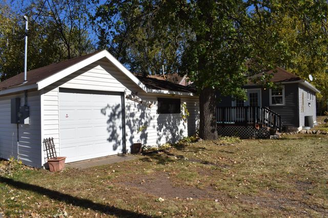 426 Erie Avenue, Crosby, MN 56441