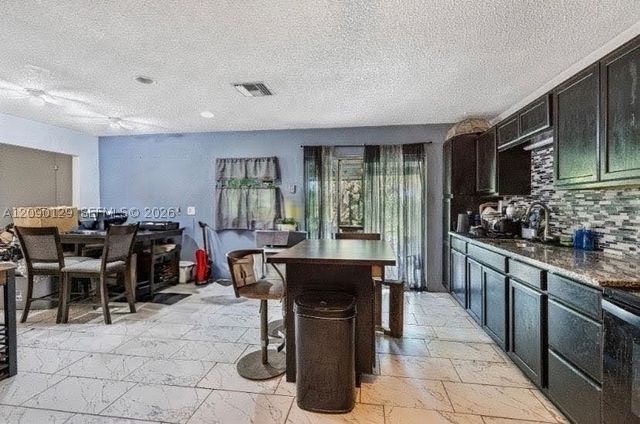 281 SW 83rd Ave, North Lauderdale, FL 33068