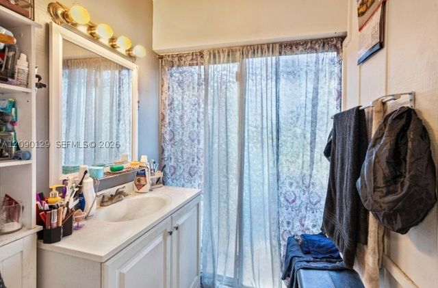 281 SW 83rd Ave, North Lauderdale, FL 33068