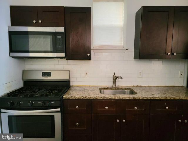 2420 N 15TH ST, Philadelphia, PA 19132