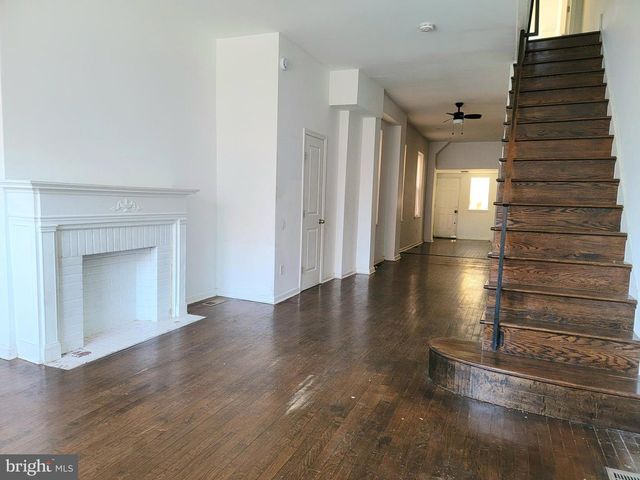 2420 N 15TH ST, Philadelphia, PA 19132