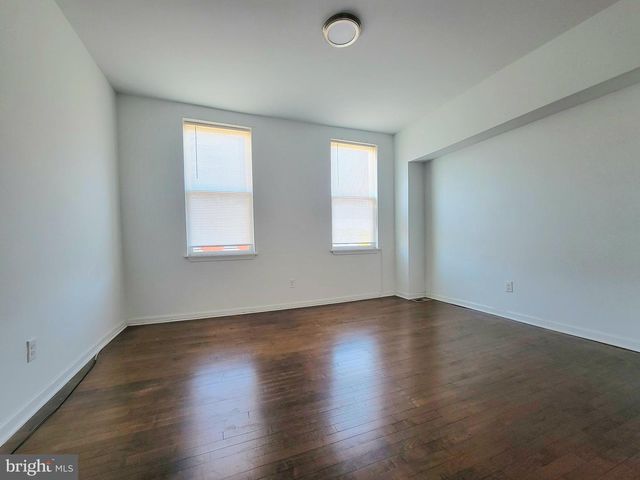 2420 N 15TH ST, Philadelphia, PA 19132