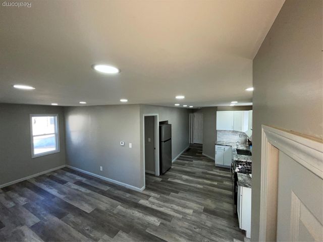 26431 TROWBRIDGE Street S, Inkster, MI 48141