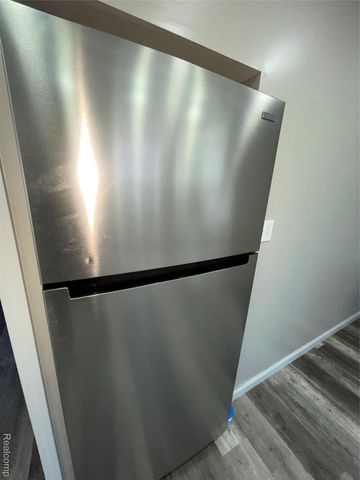 26431 TROWBRIDGE Street S, Inkster, MI 48141