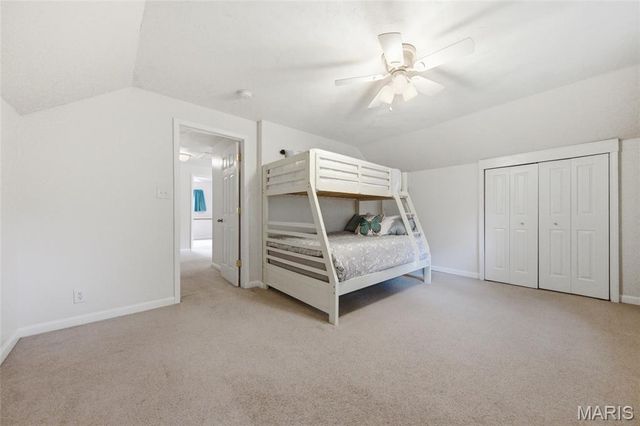 7385 Arlington Drive, St Louis, MO 63117