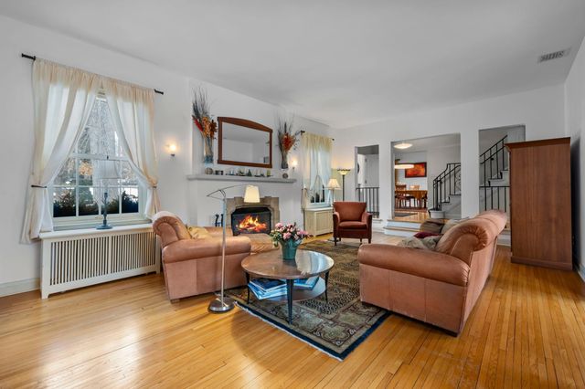 5325 Upton Avenue S, Minneapolis, MN 55410